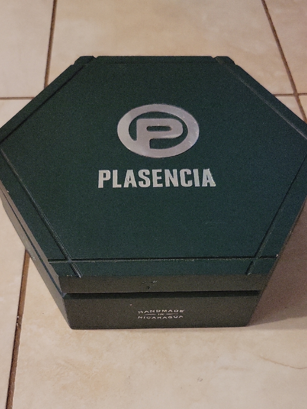 Plaencia Hexagon Shaped Green Wooden Cigar Box Empty